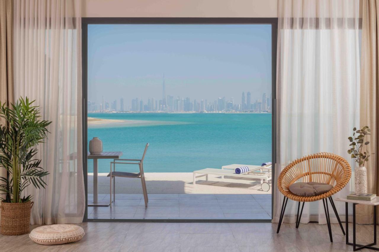 Anantara World Islands Dubai Resort Exterior photo