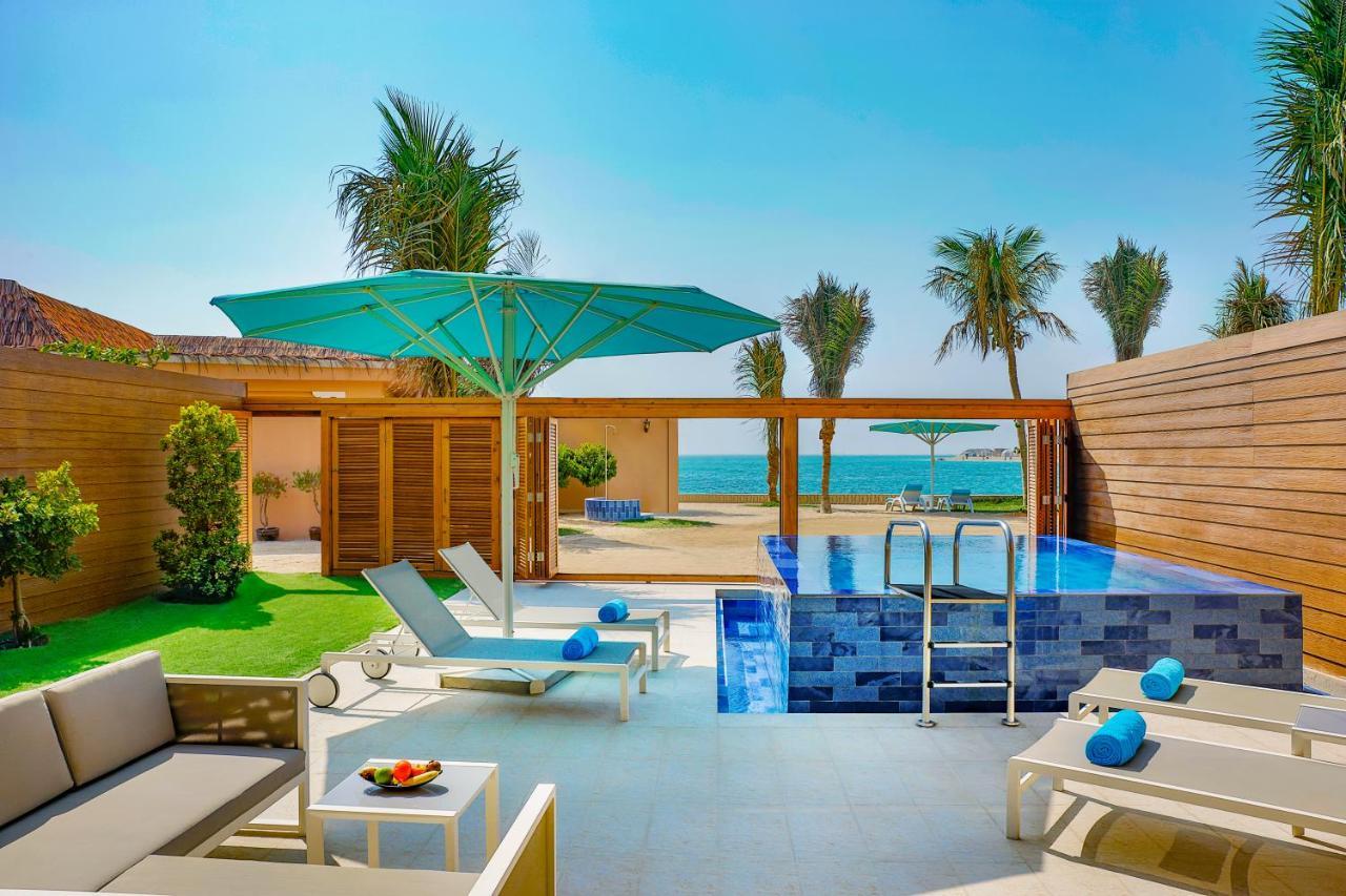 Anantara World Islands Dubai Resort Exterior photo