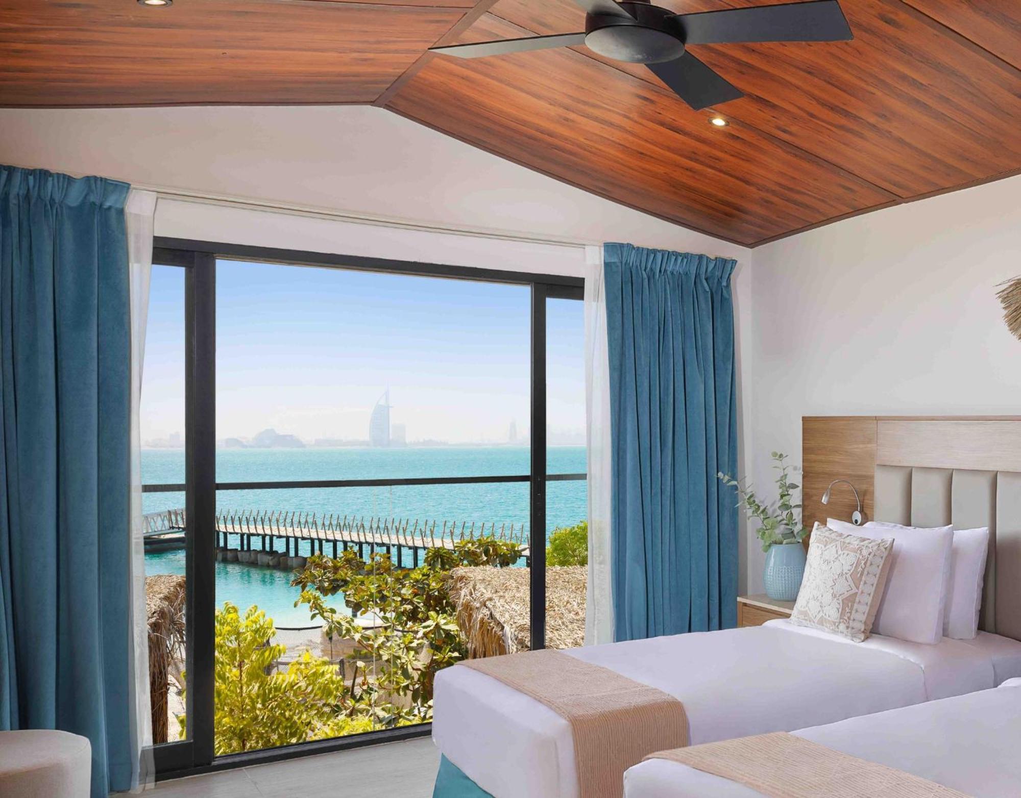Anantara World Islands Dubai Resort Room photo