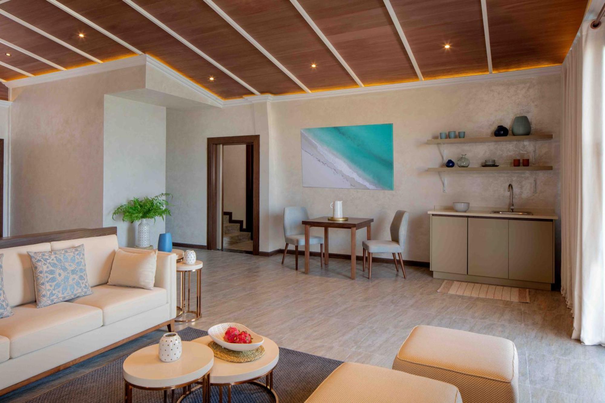 Anantara World Islands Dubai Resort Exterior photo